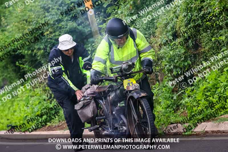 Vintage motorcycle club;eventdigitalimages;no limits trackdays;peter wileman photography;vintage motocycles;vmcc banbury run photographs